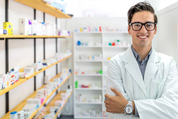 istock Pharmacist in drugstore 1177044937