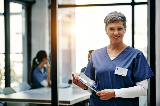 istock She always works with a smile on her face 1177064693