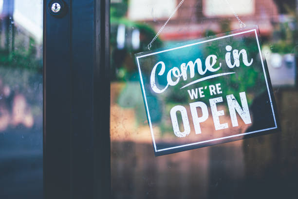 istock Come in we're open, vintage black retro sign 1177073637