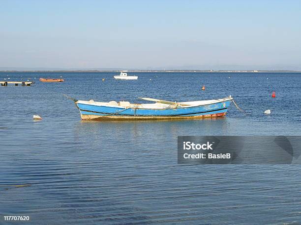 Fischerboot In Sardinien Stockfoto und mehr Bilder von Abgeschiedenheit - Abgeschiedenheit, Einsamkeit, Farbbild
