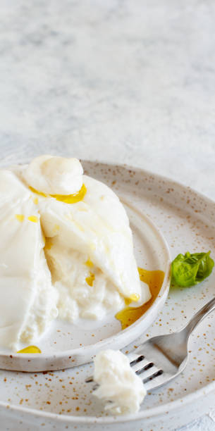 istock Italian cheese burrata 1177079318