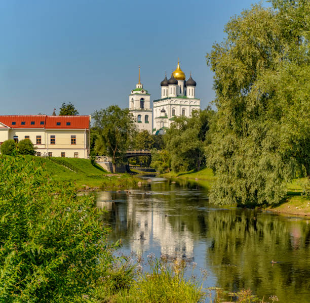 Pskov river Park. Pskov river Park. Pskov. Russia. 28.07.2019.  Holy Trinity Cathedral, a landmark of the city, one of the oldest temples in Russia. pskov city stock pictures, royalty-free photos & images