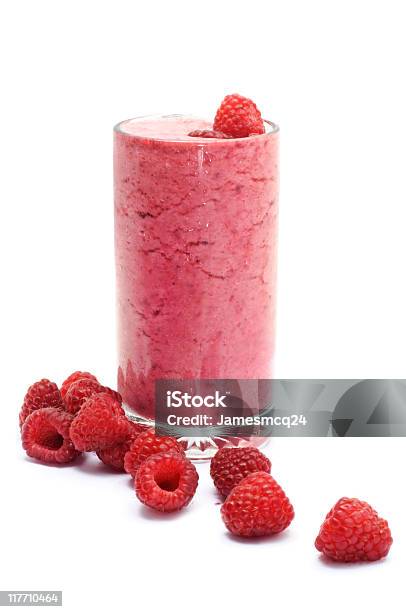 Frullato Al Lampone - Fotografie stock e altre immagini di Frullato alla frutta - Frullato alla frutta, Frutta, Rosso