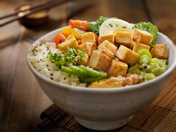 gegrillte tofu buddha schale - canada rice stock-fotos und bilder