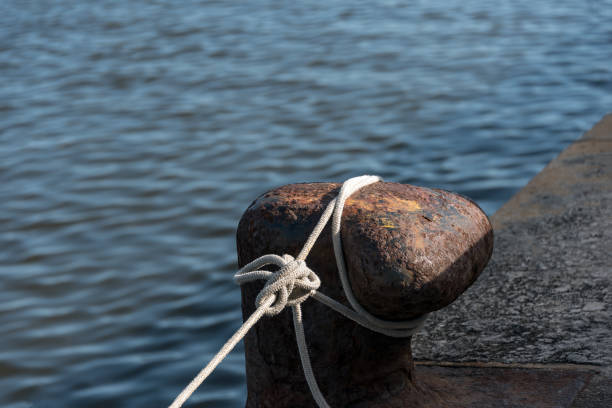 istock Iron object to tie boats in Recife harbor 1177123589