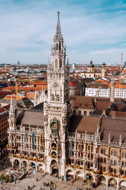 istock Panorama of Marienplatz square with New Town Hall 1177177202