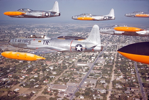 San Antonio, Texas, USA, 1961. Lockheed T-33 (T-Bird) training squadron from Lackland Air Force Base in approach over San Antonio.