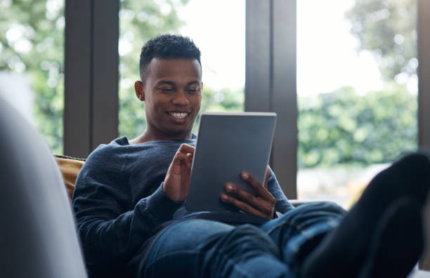 istock It's time to check my social media updates 1177243718