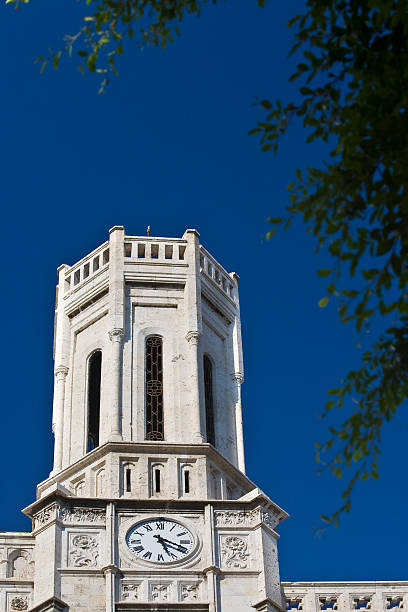 istock Town hall at Cagliari 117726121
