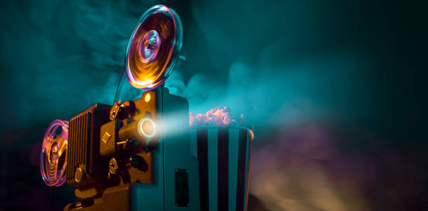 istock Vintage film projector and film screening 1177285126