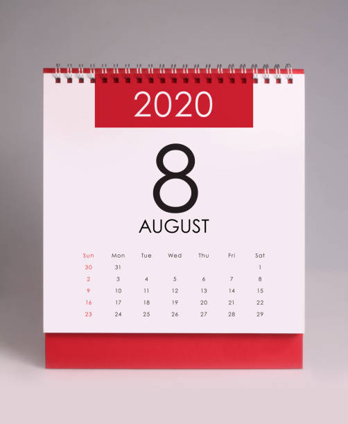 istock Simple desk calendar 2020 - August 1177423229