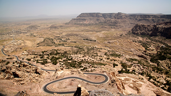Carreteras de montaña en Yemen photo