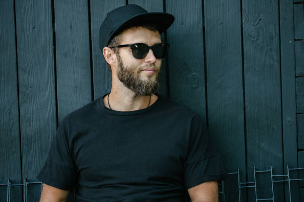 istock Stylish handsome man wearing sunglassesand smiling 1177434160