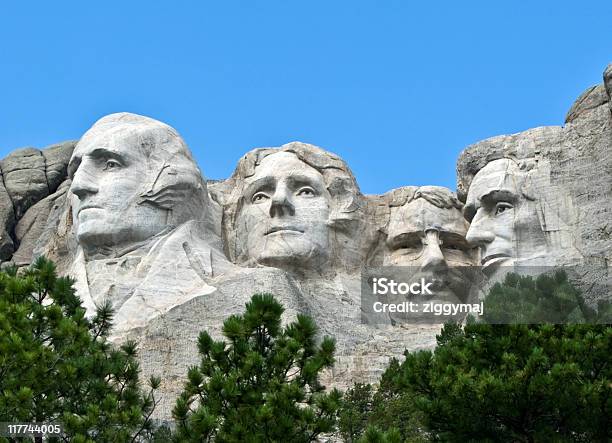 実装 Rushmore - マウントラシュモア国立記念碑のストックフォトや画像を多数ご用意 - マウントラシュモア国立記念碑, 4人, アメリカ合衆国