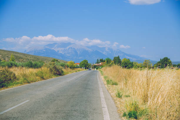 Greek Republic. Way and mountains, grass and trees. 13. Sep. 2019