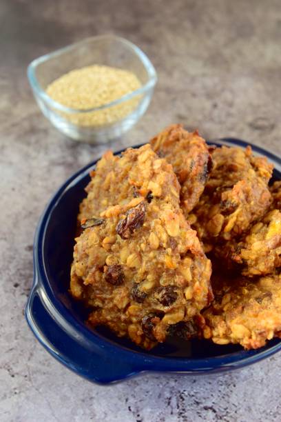 istock Quinoa oat raisin walnut cookies 1177496486