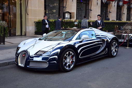 Bugatti Veyron \