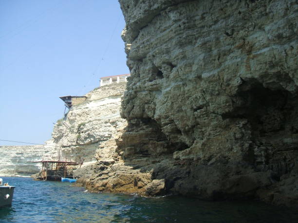 istock The rock on sea 1177506583