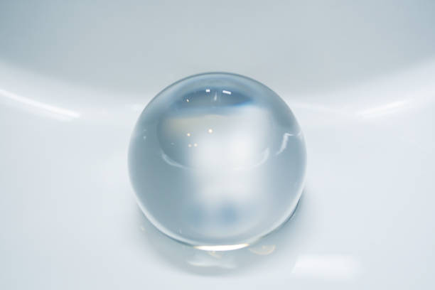 istock Pearl glass ball 1177512584