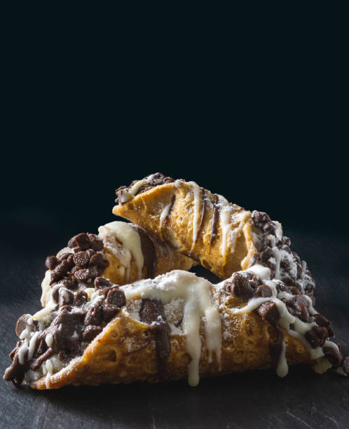istock Italian cannoli pastry 1177532083