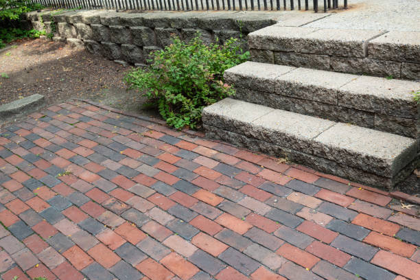 istock Concrete stairs and brick entryway, creative copy space 1177553149