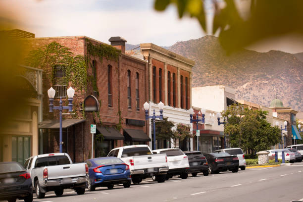 istock Azusa, California 1177581424
