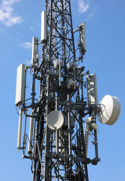 istock big repeater with many antennas and blue sky on background 1177590339