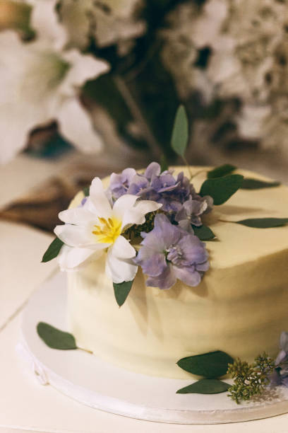 istock Cake decorated with fresh flowers. 1177595375