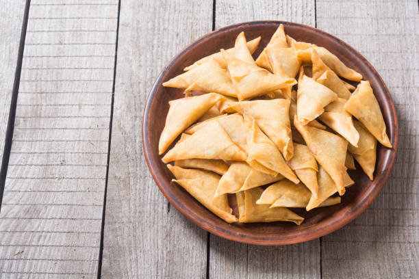 istock Traditional asian vegetarian food samosa 1177621595