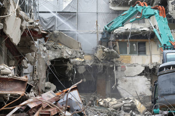 istock Building demolition site in the city 1177632946