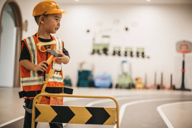 istock Heavy Labor in my kindergarten 1177673253