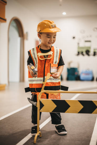 istock Heavy Labor in my kindergarten 1177673263
