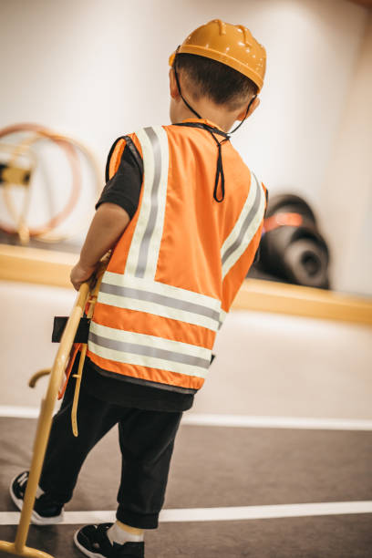 istock Heavy Labor in my kindergarten 1177673292