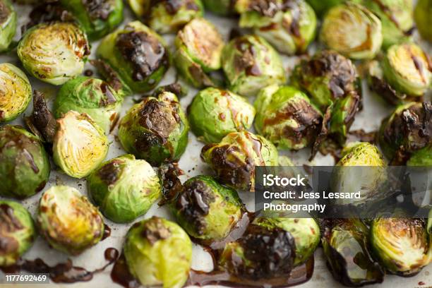Roasted Brussels Sprouts Stock Photo - Download Image Now - Brussels Sprout, Roasted, Oven