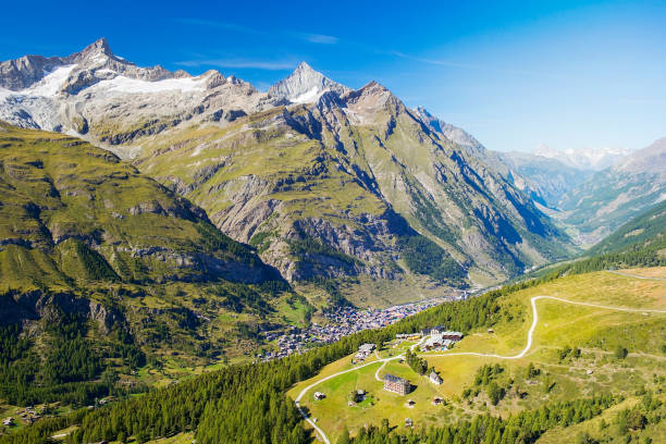 istock landscape in the Swiss Alps 1177710785