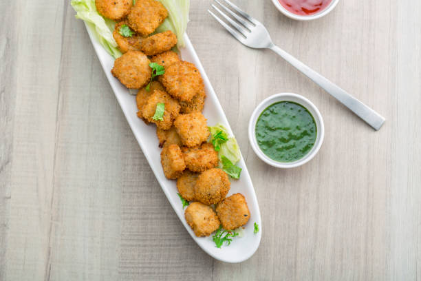 istock Button cutlets with sauce and green chutney 1177801517