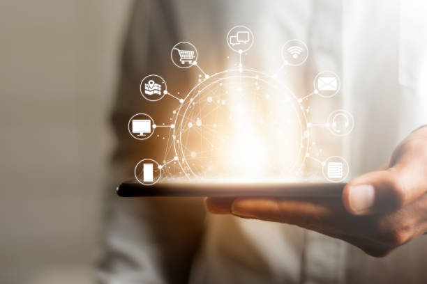 istock Men who use online communication to choose services from the internet that is sent through the global network. 1177868042