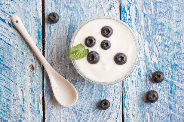 istock Yogurt with fresh berries and oat flakes 1177873704