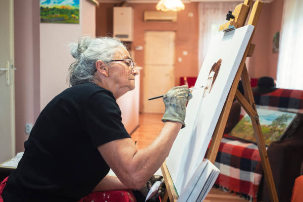 istock Painting is my favorite hobby 1177893824