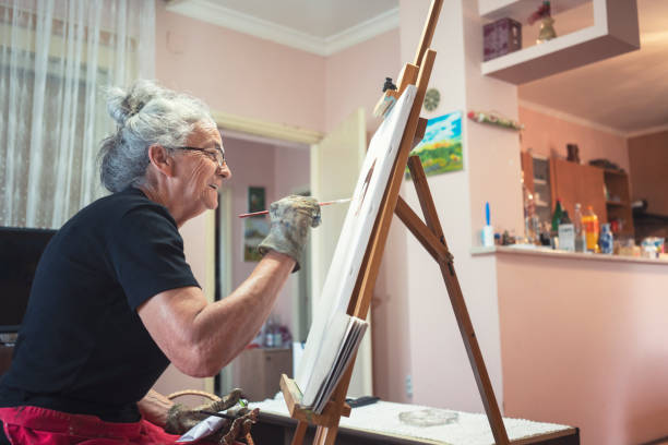 istock Painting is my favorite hobby 1177893952