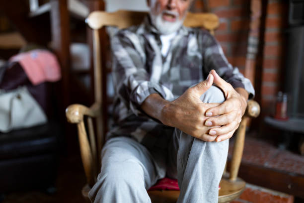 istock Senior man with chronic knee problems and pain 1177903504