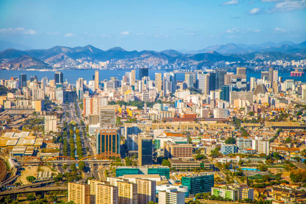 центр города рио-де- - rio de janeiro avenue downtown district panoramic стоковые фото и изображения