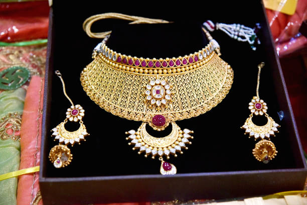 Bride's Jewelery in Indian Wedding Bride's Jewelery in Indian Wedding gold bangles pics stock pictures, royalty-free photos & images