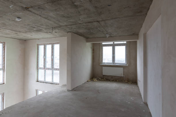 istock Second floor in two-level apartments in a new building, without repair 1177928267
