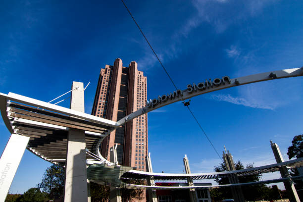 The modern structure of the uptown street car station in Dallas Texas Modern architecture of the uptown street car station in downtown Dallas Texas grapevine texas city stock pictures, royalty-free photos & images