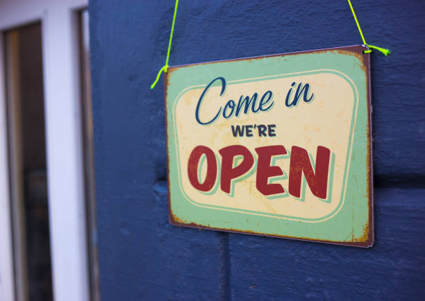 istock Old-Fashioned Sign on Door: 