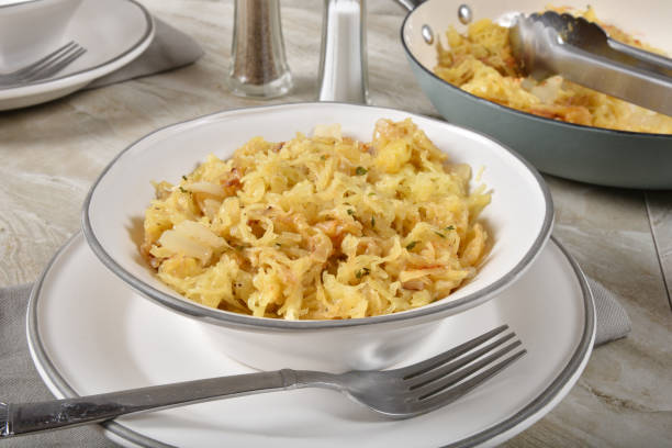 istock Homemade garlic parmesan spaghetti squash 1177974510