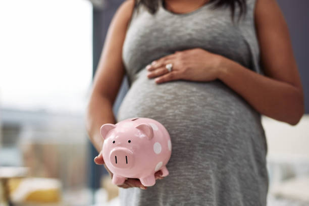 istock I'm setting money aside for when I'm on maternity leave 1178021254