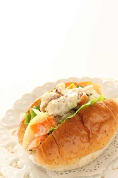 istock Potato and chicken sandwich 1178028174