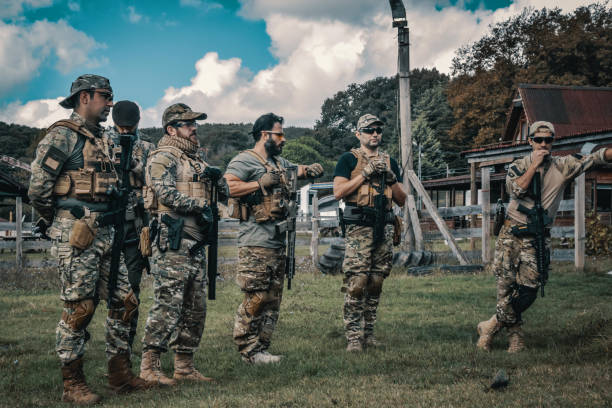 istock special forces soldiers, elite team members training. 1178045038